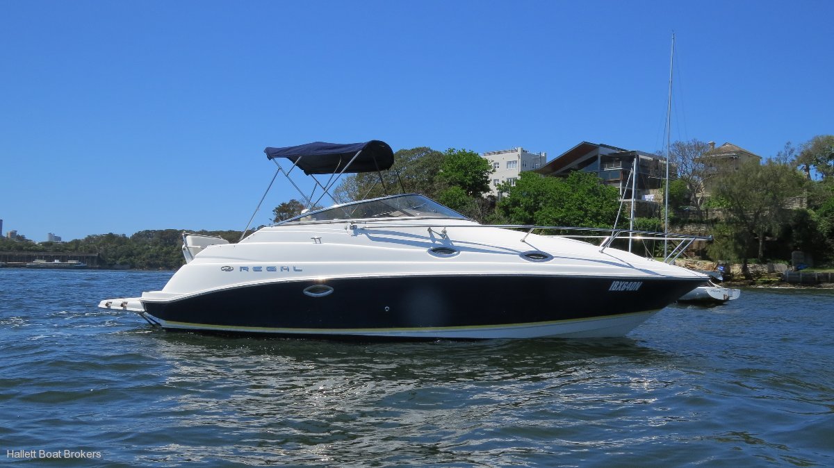 Regal 2655: Power Boats | Boats Online for Sale | Grp | New South 