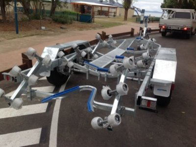 Boat Trailers from 3.2m boats to 8.0m Boats