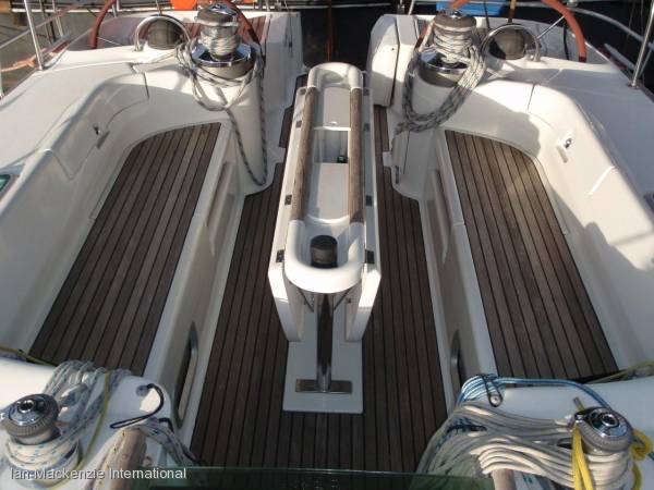 Beneteau Oceanis 50 Sailing Yacht