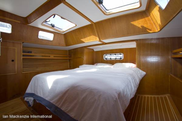 MARTZCRAFT 46 SWING CENTREBOARD YACHT