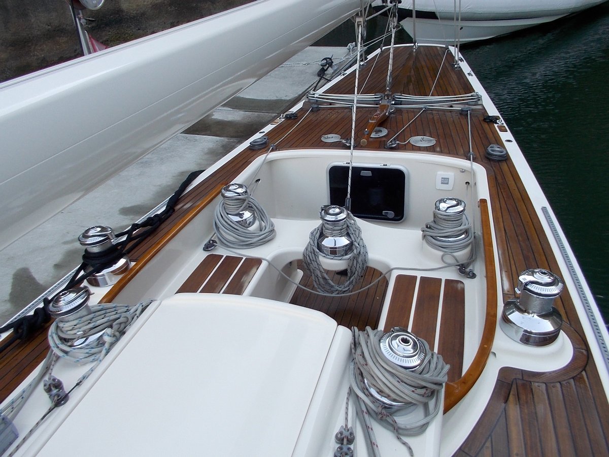 8 metre sailboat for sale