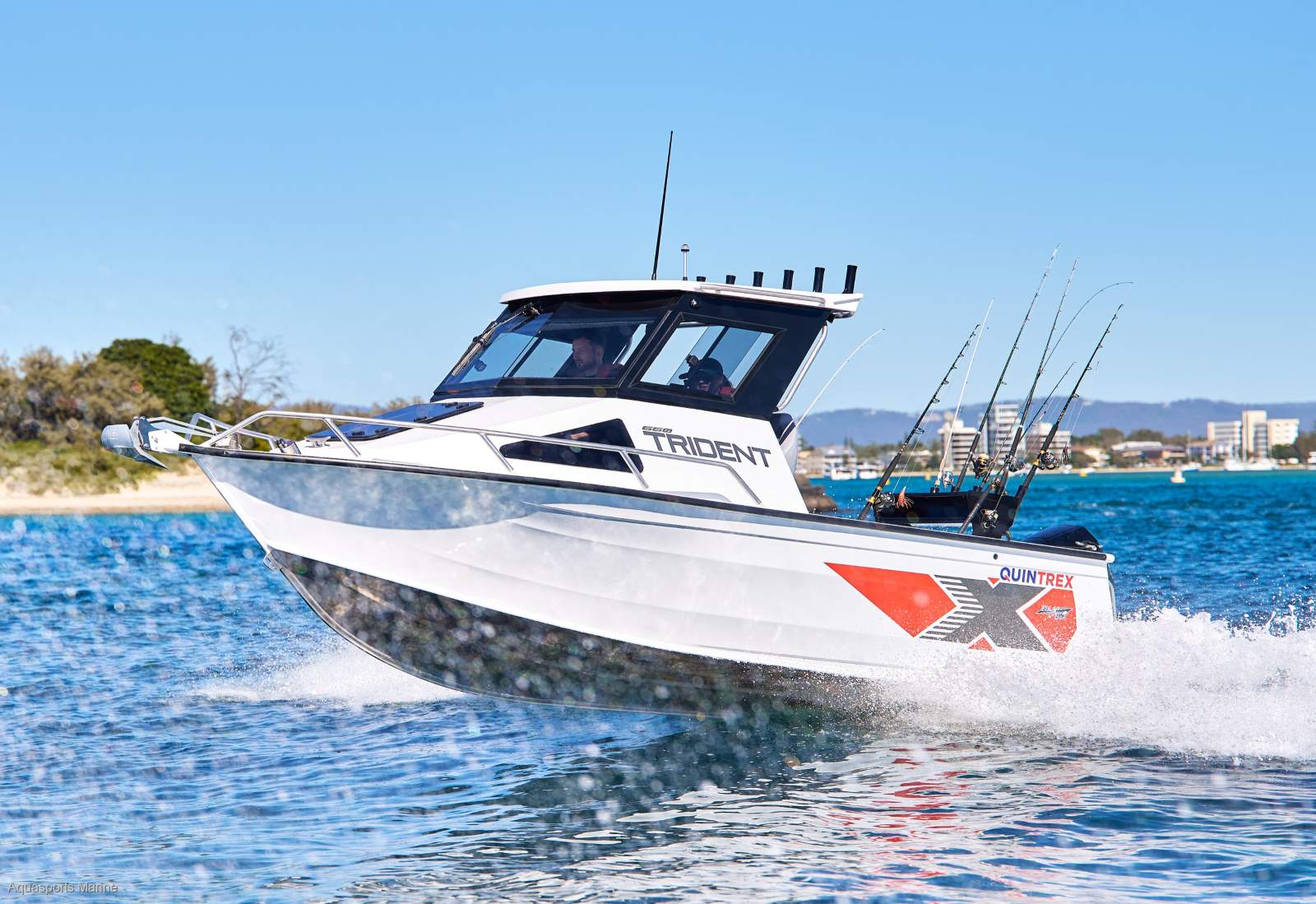 Quintrex 660 Trident HT