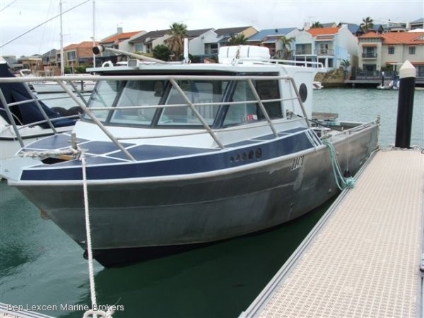 aluminium cabin cruiser ''seamaster'': power boats boats
