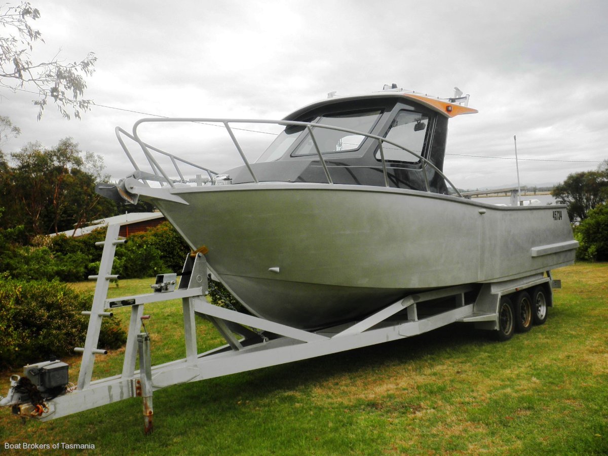 Used Custom 8.10 Metre Cuddy Cabin Runabout. for Sale Boats For Sale