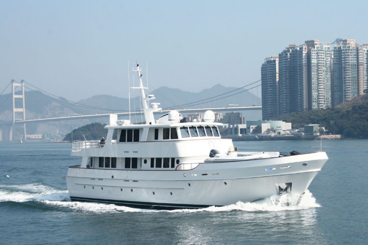 expedition motor yachts for sale