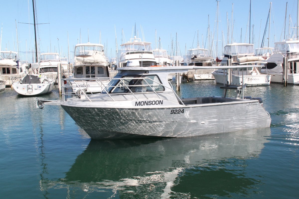 Saltwater Commercial Boats 8.0 Hardtop Saltwater Commercial Workboats