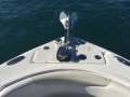 Robalo R222:Optional winch and bow sprit