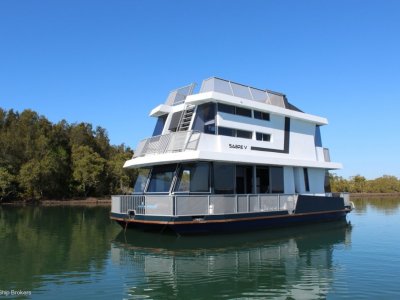Houseboats Ensign Yacht Brokers