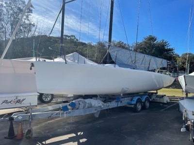 Melges 32 Tilt trailer