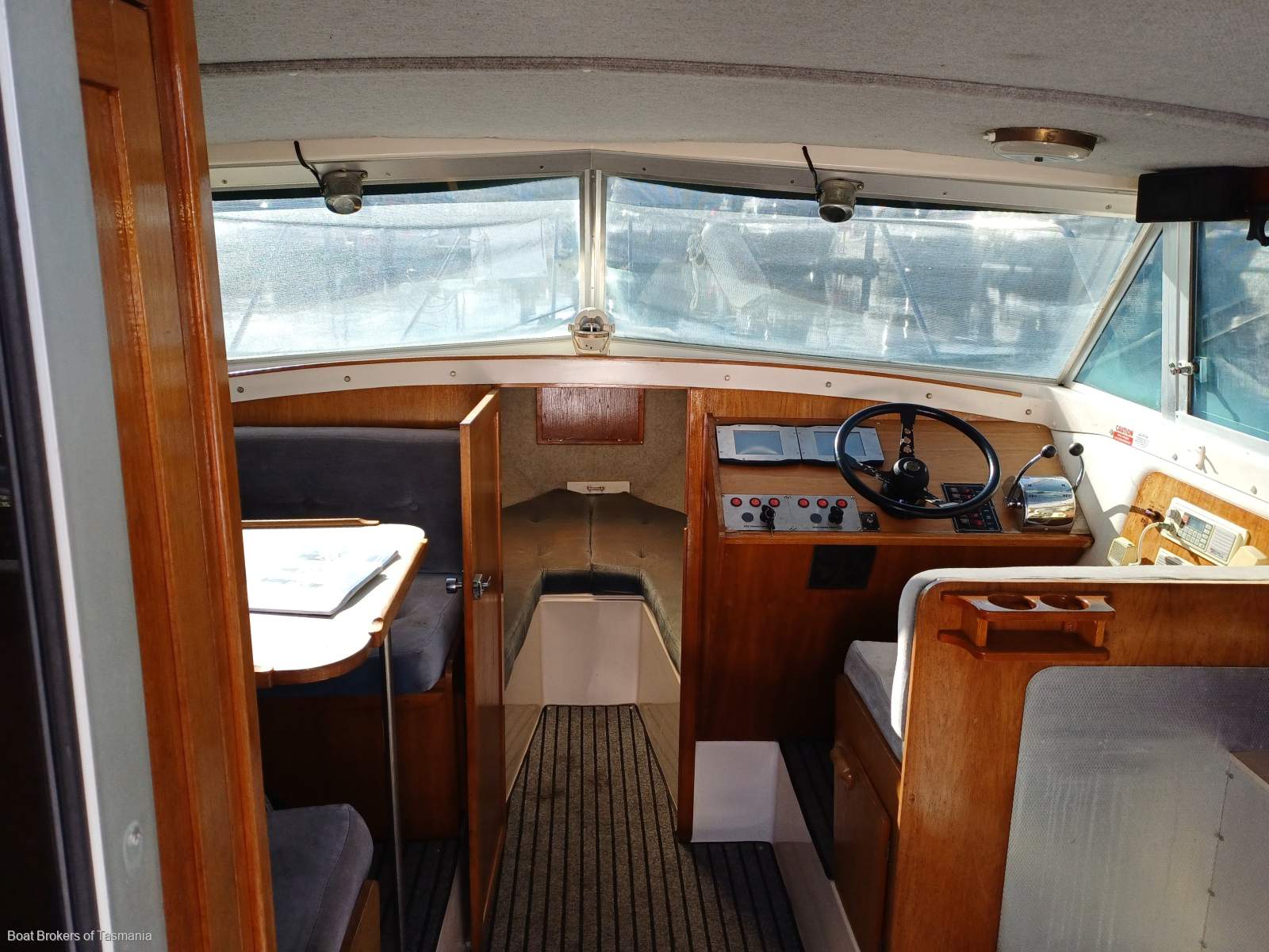 Kerry Girl Bertram 28 Flybridge Twin diesel shaft drive Sportsfisherman Boat Brokers of Tasmania