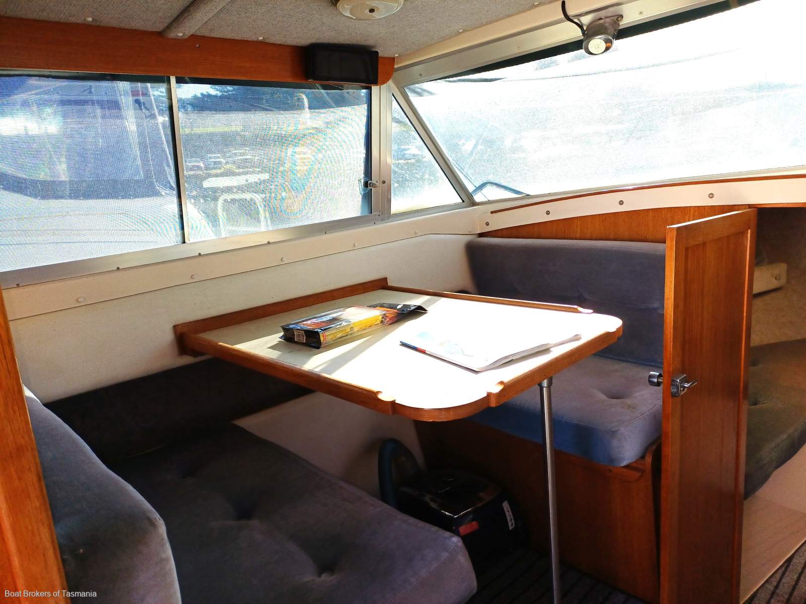 Kerry Girl Bertram 28 Flybridge Twin diesel shaft drive Sportsfisherman Boat Brokers of Tasmania