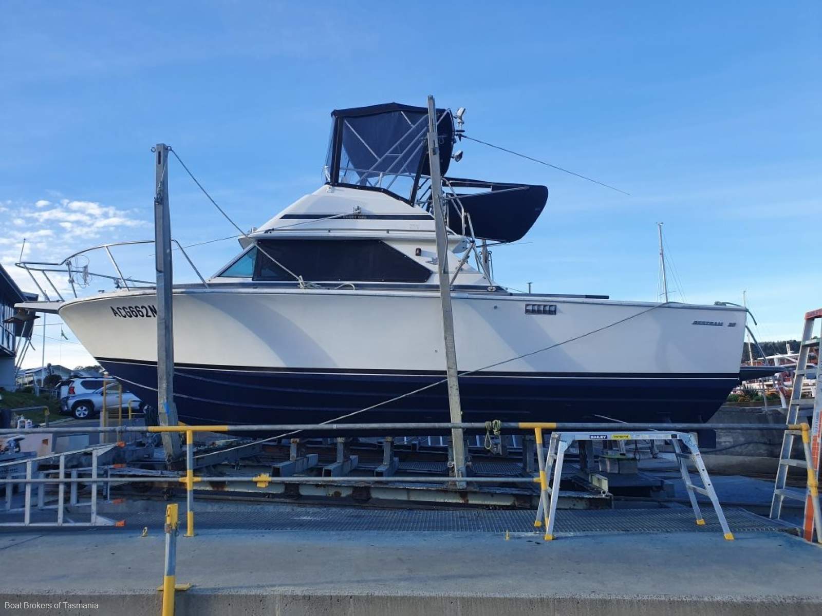 Kerry Girl Bertram 28 Flybridge Twin diesel shaft drive Sportsfisherman Boat Brokers of Tasmania