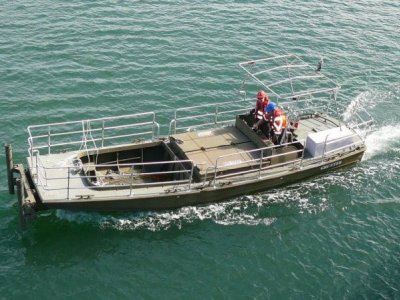 Utility Vessel / Work Boat 