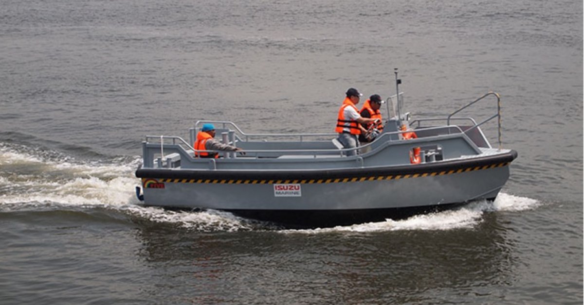 Five AB&E Centurion 21 Minitug Workboat