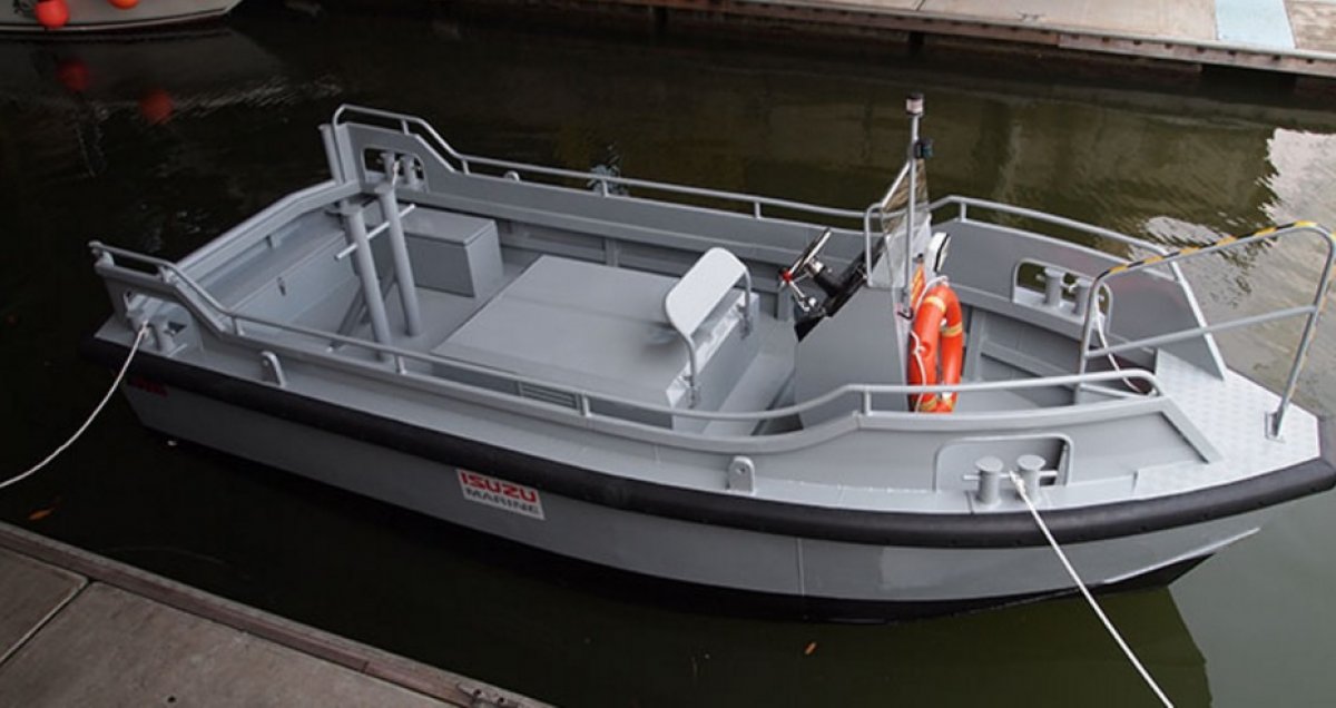 Five AB&E Centurion 21 Minitug Workboat