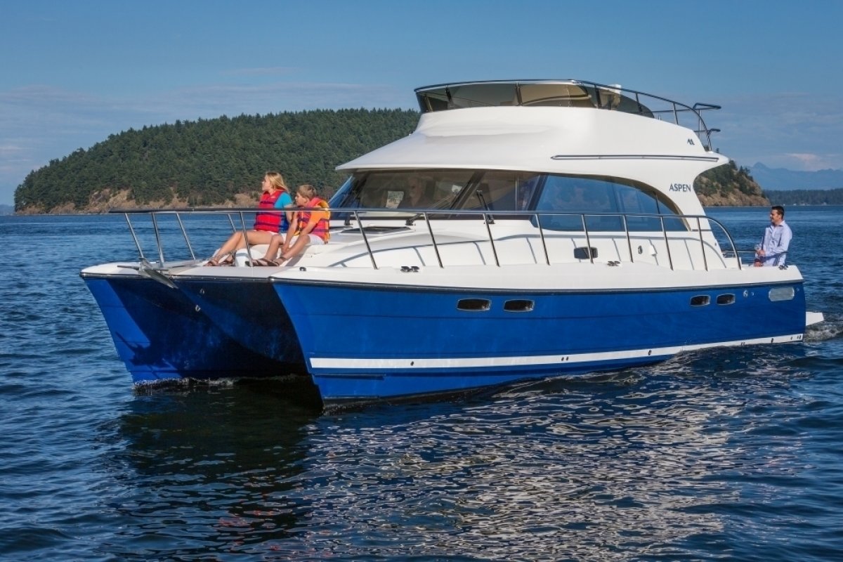 aspen power catamaran for sale