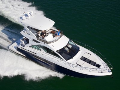 Cruisers Yachts 54 Flybridge Cruiser
