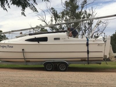 mach 28 yacht for sale