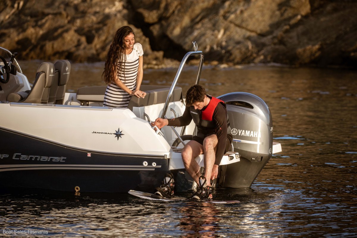 Jeanneau Cap Camarat 6.5WA S3