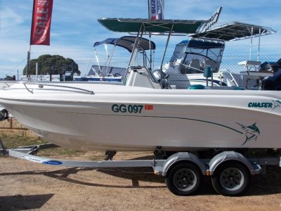 Ocean Master 590 Centre Console