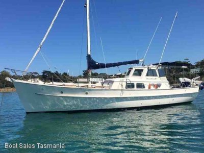 Philip Rhodes 45' Huon Pine Motorsailer 'Windormar'