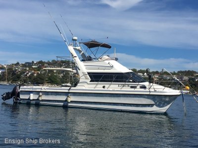 Noosa Cat 3900 Sports Fisher