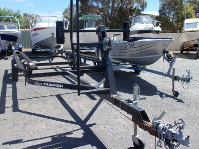 PONTOON TRAILER