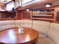 Slocum Cruising Cutter 43 LIVE ABOARD:saloon dinette table