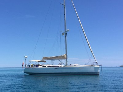 Dufour Grand Large 525