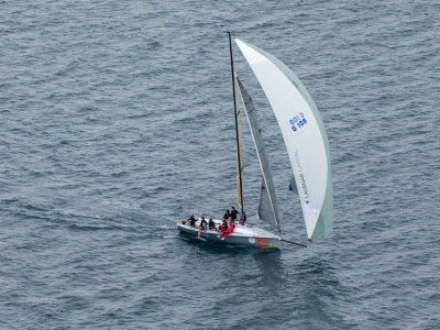 Thompson 920 Carbon Fibre Sports Boat