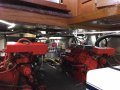 Sea Ranger 46 Flybridge Cruiser Sundeck:Main engines