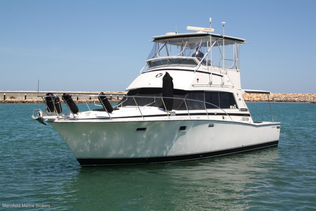 Bertram 38 Flybridge For Sale Mansfield Marine