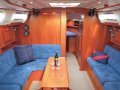 Hallberg-Rassy 43 MK 11 CENTRE COCKPIT CRUISER:Saloon