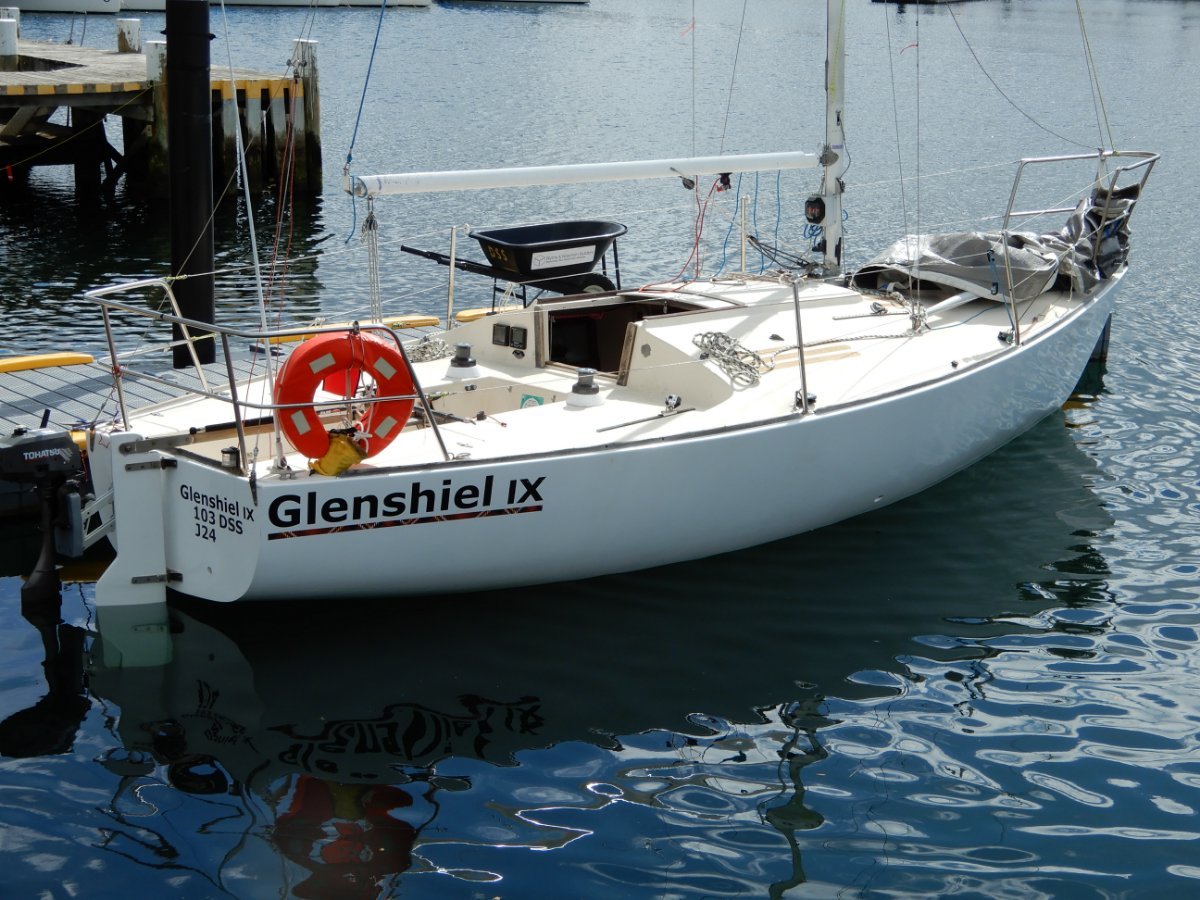 craigslist j24 sailboat