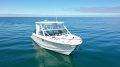 Robalo R317:ULTIMATE DAY BOAT