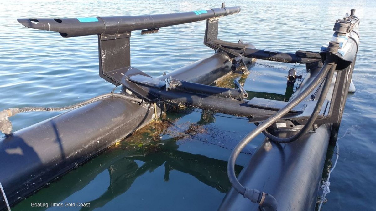 Used Catamaran Boat Lift - Air Berth for Sale Boats For 