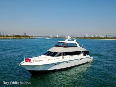 Lazzara Yachts 80 CPMY IS GOING TO AUCTION WITH RAY WHITE MARINE 30/01/21