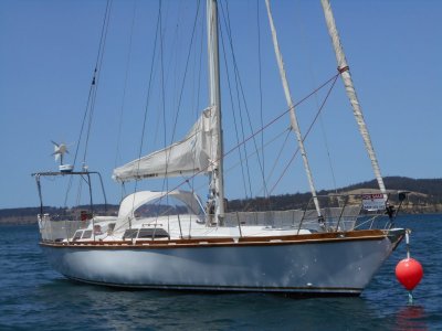 Curran 46CR PROVEN FAST BLUEWATER CRUISER AND LIVEABOARD