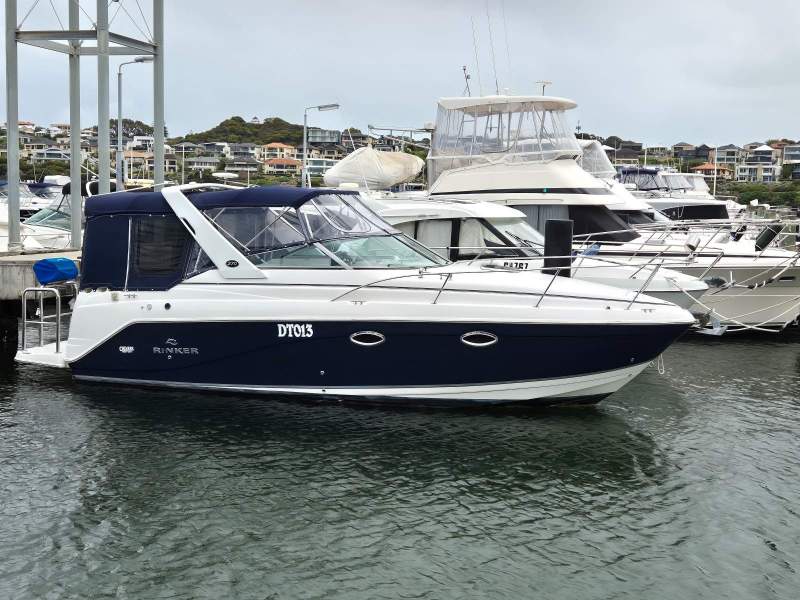 Rinker 270 Express Cruiser - 1/4 Share @ $22.500