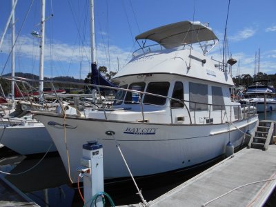 Clipper 34 Mk III Flybridge Cruiser