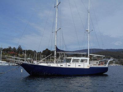 Roberts 53 EXCELLENT FIT OUT, GREAT LIVE ABOARD