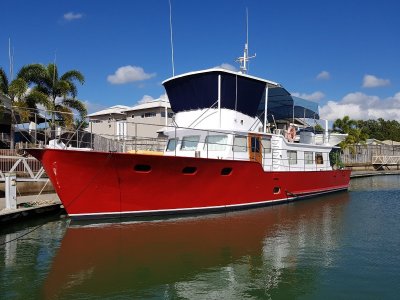 Harriscraft Flybridge Cruiser FORGET THE PRICE-OFFERS WANTED 