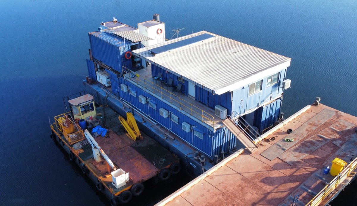 20.52m Accommodation Barge