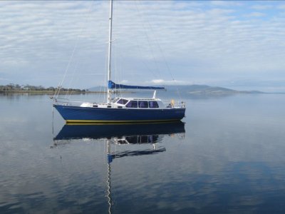 Huon Pilothouse Motor Sailer EXCELLENT CONDITION BEAUTIFULLY BUILT
