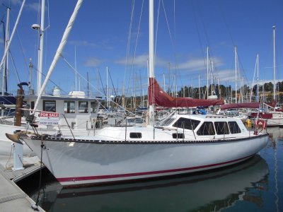 Huon 33 TRUE PILOTHOUSE MOTORSAILER EXCELLENT CONDITION