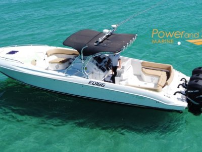 Al Dhaen 380SF Wavebreaker 2013 Al Dhaen 380SF Centre console triple 300hp- Click for more info...