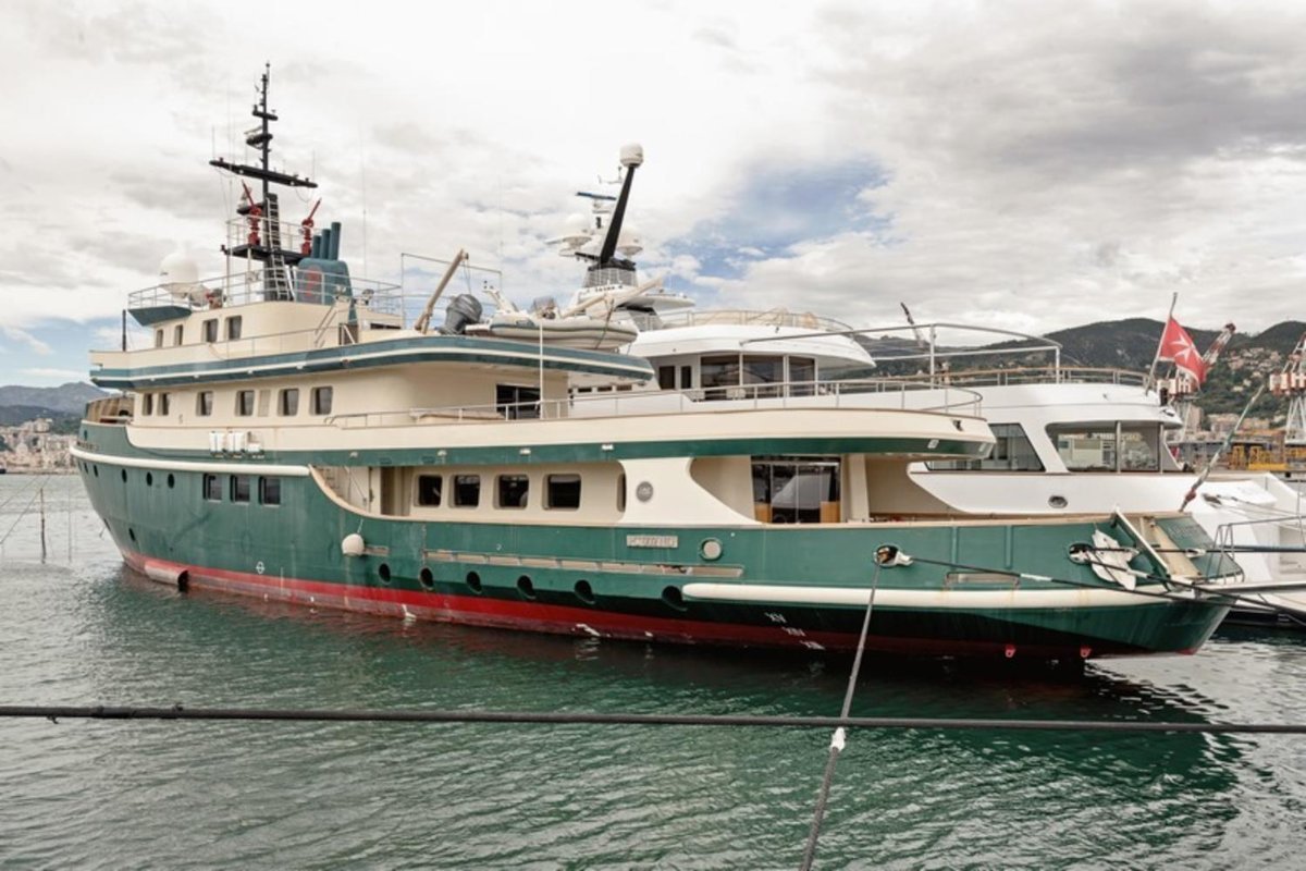 Used 44m Ocean Going Tug Converted To Luxury Superyacht ...