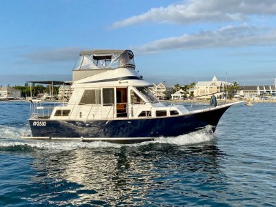 Pacific 36 aft cabin motoryacht- Click for more info...