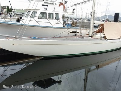 International 8 metre 