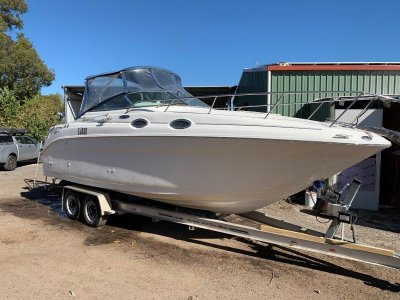 Sea Ray 260 Sundancer Low hours, genset and trailer!- Click for more info...
